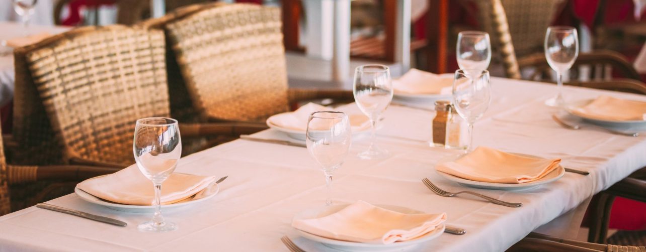 Canada Linen Service from Local Experts 2
