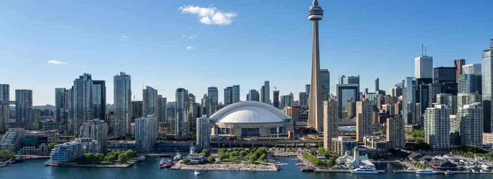 Linen and Uniform Service in Toronto, ON